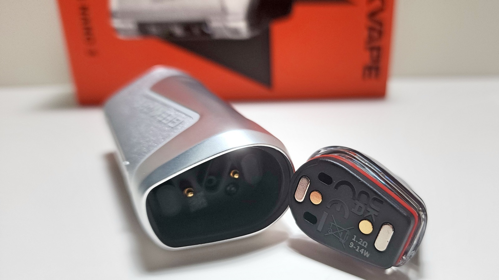Bottom of the GeekVape N cartridge showing the pod connections